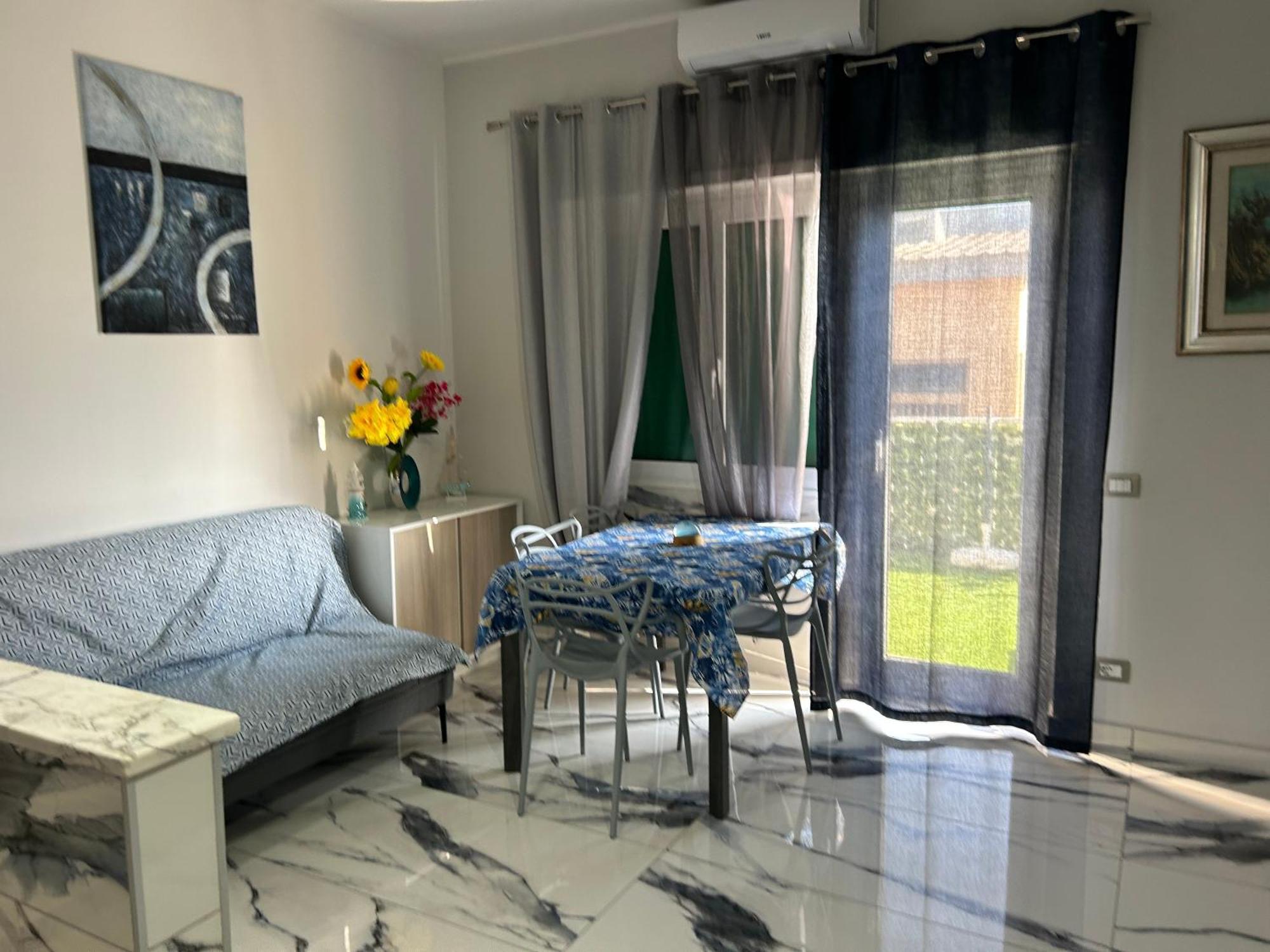 Front Sea Luxury Lido di Ostia Exterior foto